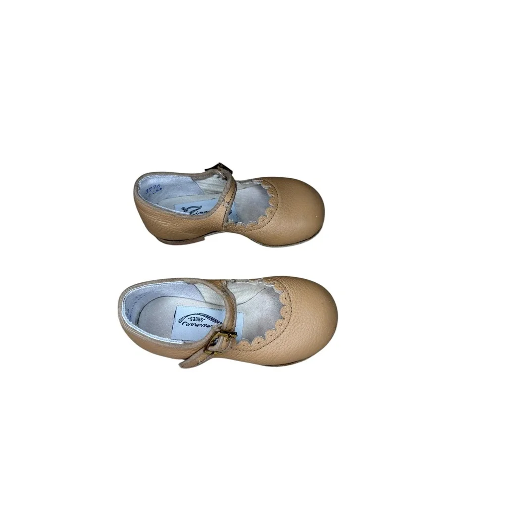 Zimmerman Shoes Kids Tan Pebbled Leather‎ Scalloped Mary Janes Size 5